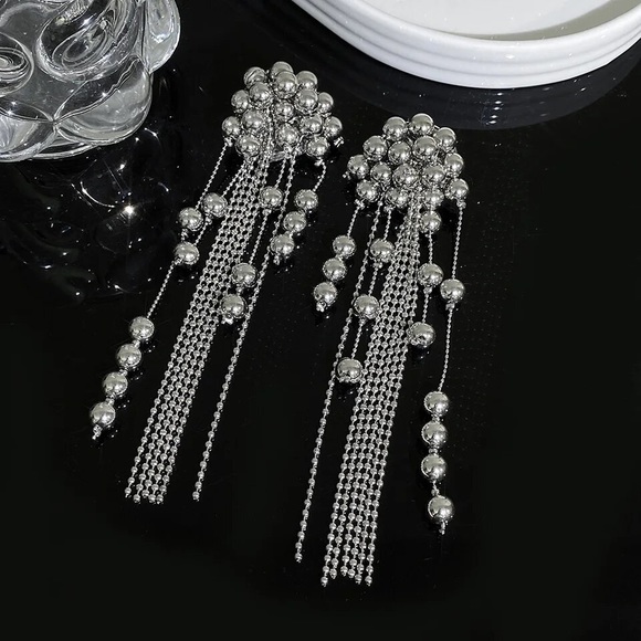 Zara EDGE NYC Uneven Chunky Dangle Mercury Pearl Pin Earrings long - Picture 7 of 16